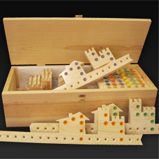 Pegs & Jokers wooden box set